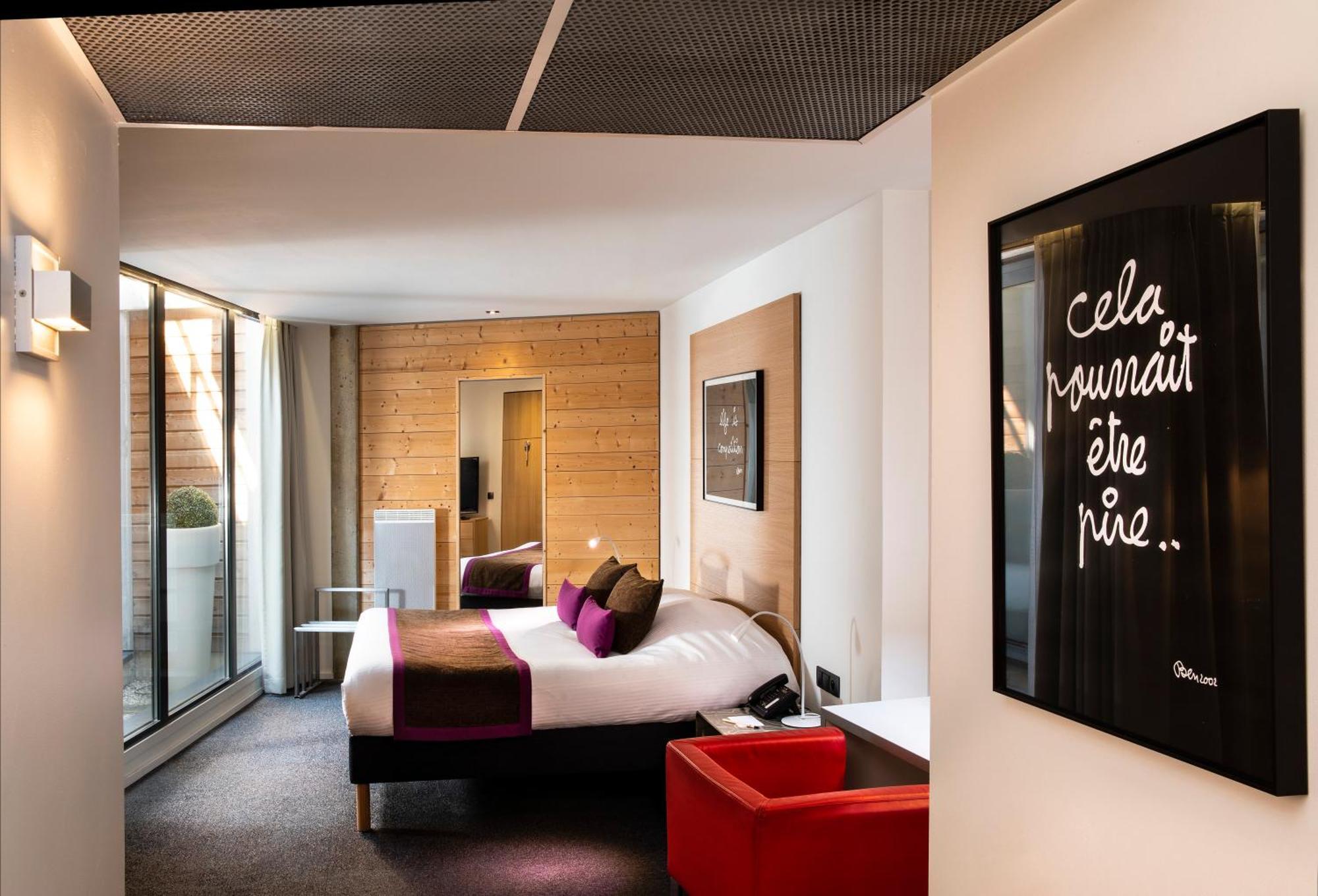 Le Pavillon 7 Hotel 4*